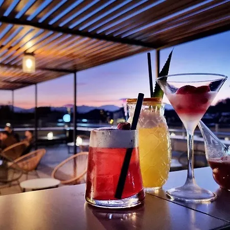 Ultonia Жерона