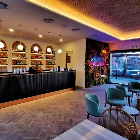 Готель Ultonia 3*