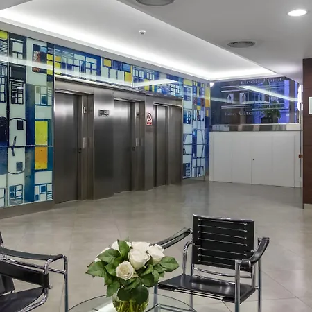 Готель Ultonia Жерона