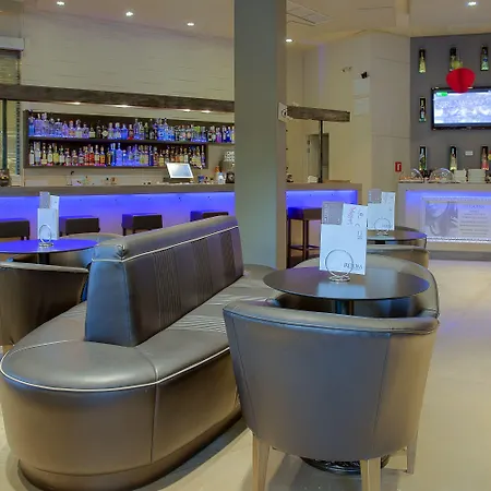 Готель Ultonia 3*