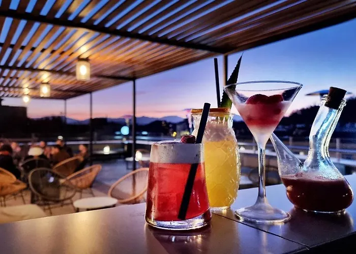 Ultonia خيرونا