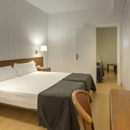 Ultonia 3* Girona