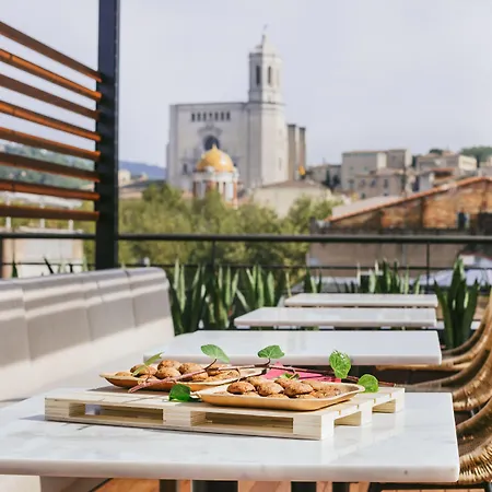 Hotel Ultonia 3*