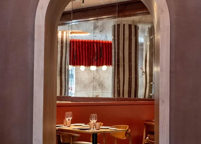 Ultonia Χιρόνα