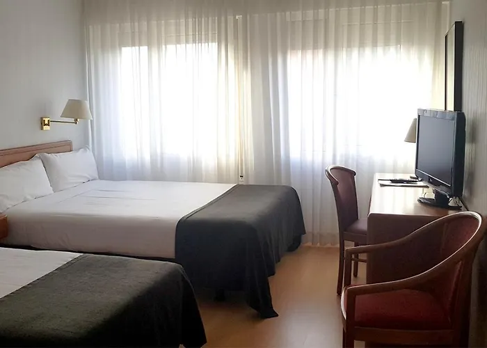 Ultonia 3* Χιρόνα